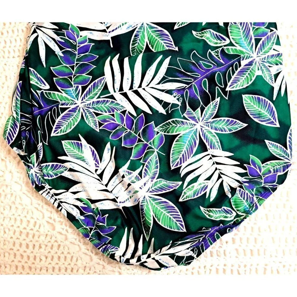 Sea & Sand Beachwear 24W One Piece Tropical Print Ruffled Swimsuit Thin Straps